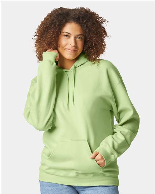 Gildan - Unisex Softstyle® Midweight Hooded Sweatshirt - SF500-23
