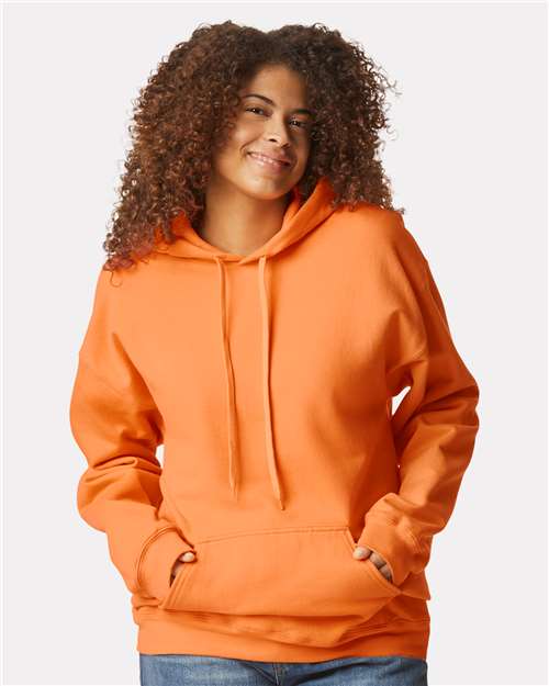 Gildan - Unisex Softstyle® Midweight Hooded Sweatshirt - SF500-33