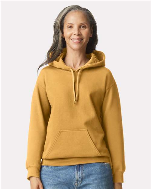 Gildan - Unisex Softstyle® Midweight Hooded Sweatshirt - SF500-18